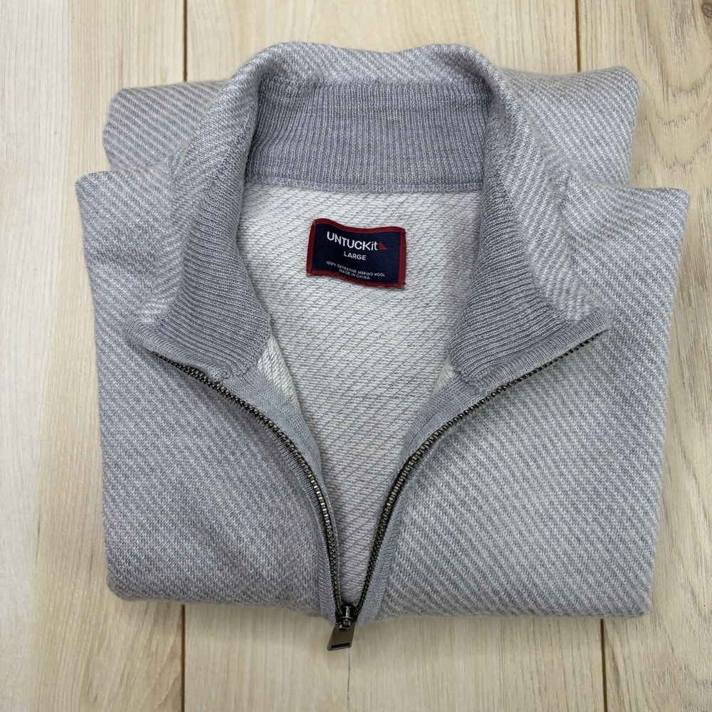 UNTUCKit Men's Large 1/4 Zip Sweater 100% Merino Wool Birdseye Gray